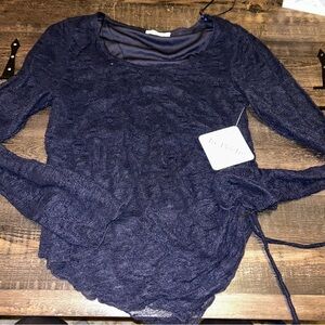 La Peche Longsleeve Lace Blue Top NWT